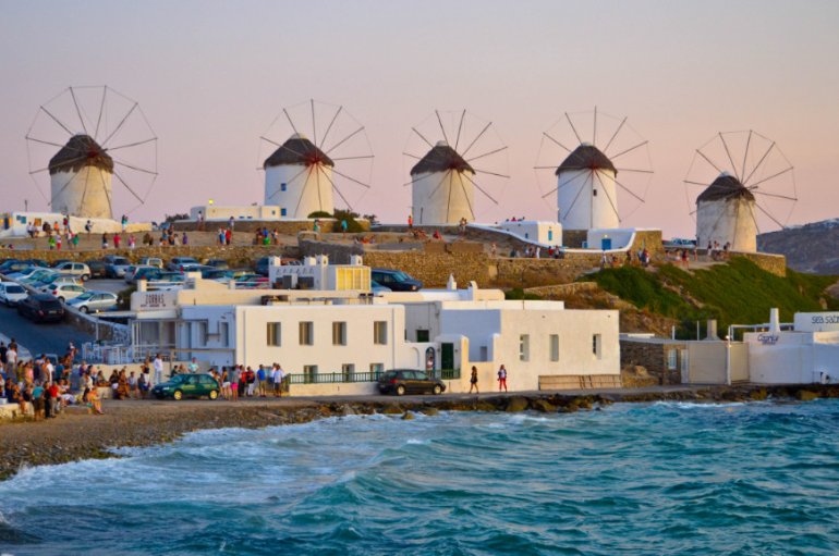 Mykonos  casino referendum